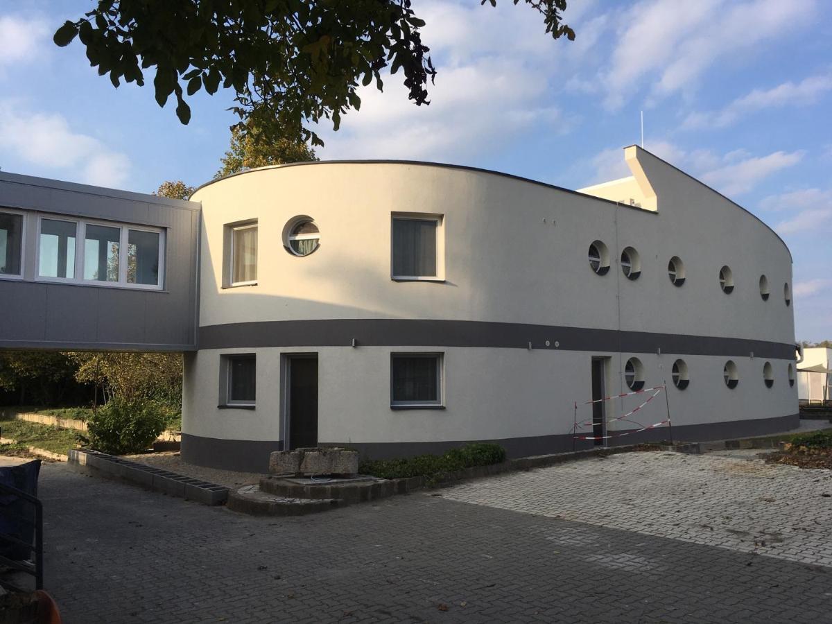 Nautilus Etterem Es Panzio Hotel Dabas ภายนอก รูปภาพ