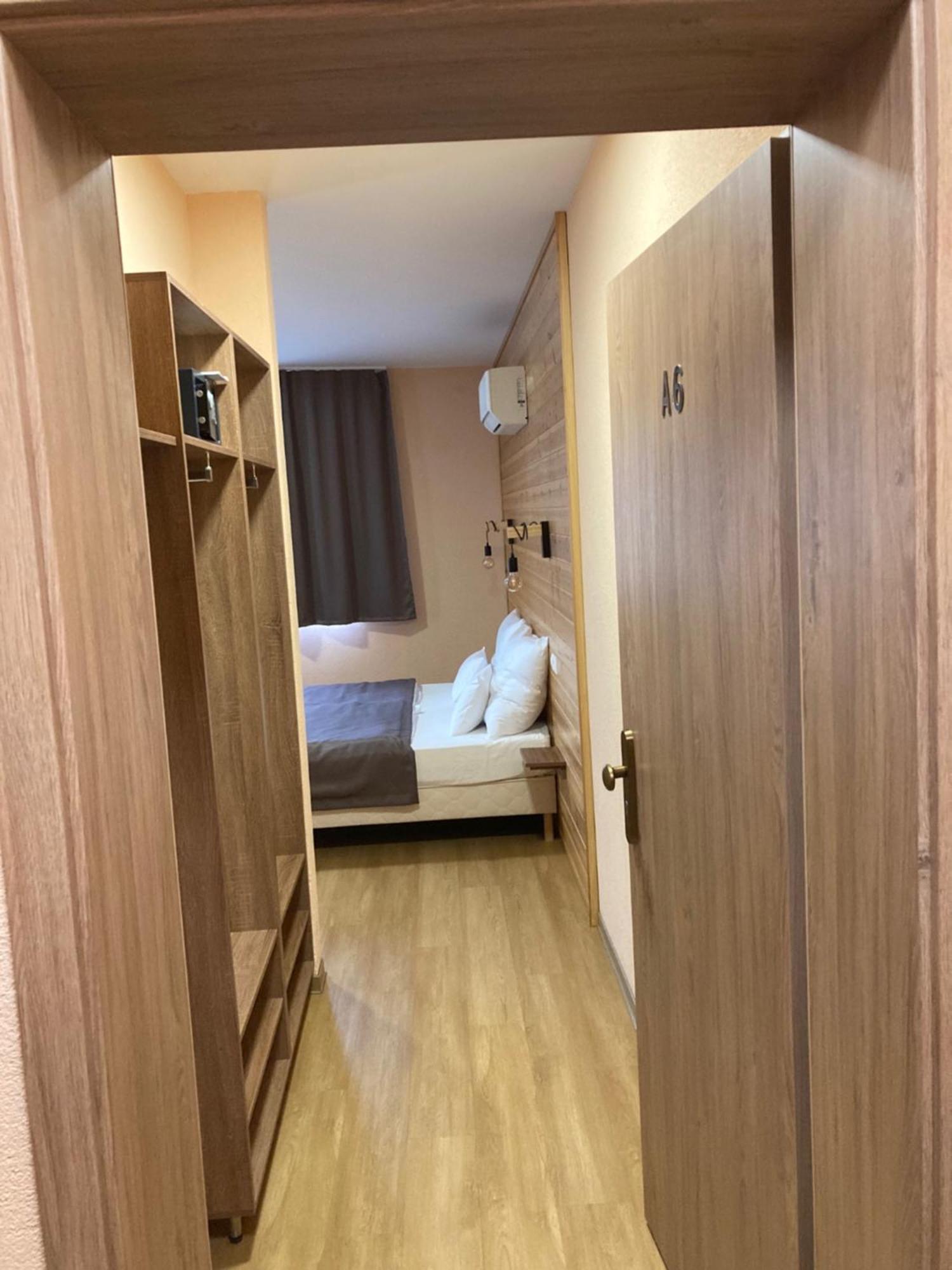 Nautilus Etterem Es Panzio Hotel Dabas ภายนอก รูปภาพ