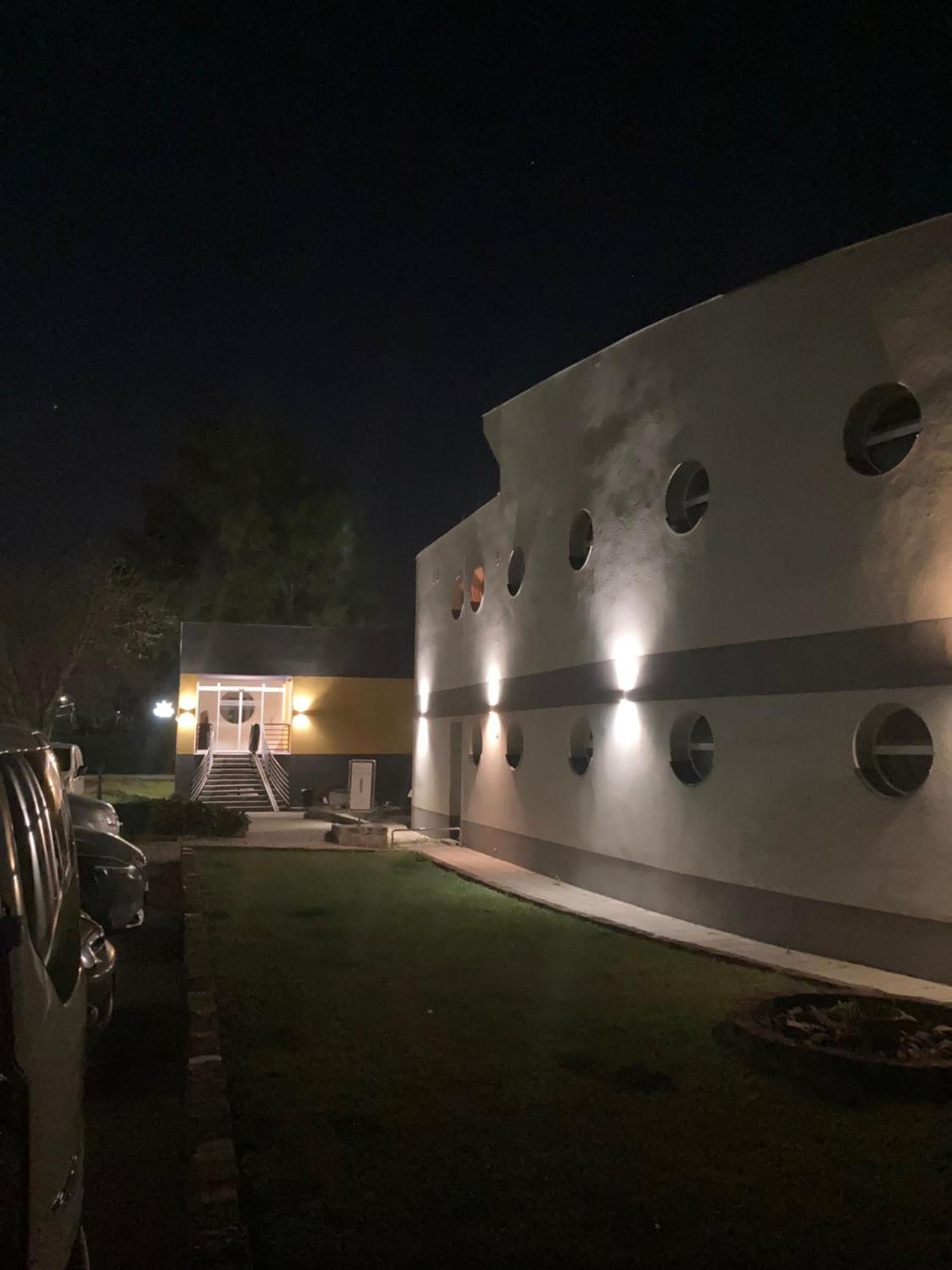 Nautilus Etterem Es Panzio Hotel Dabas ภายนอก รูปภาพ